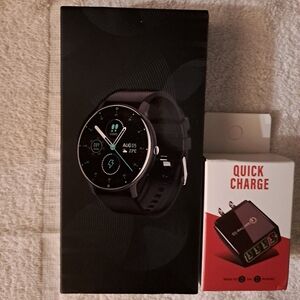 NEW SMART FITNESS WATCH, BONUS CHARGER, SEALED, BLACK, Do CLose Offer